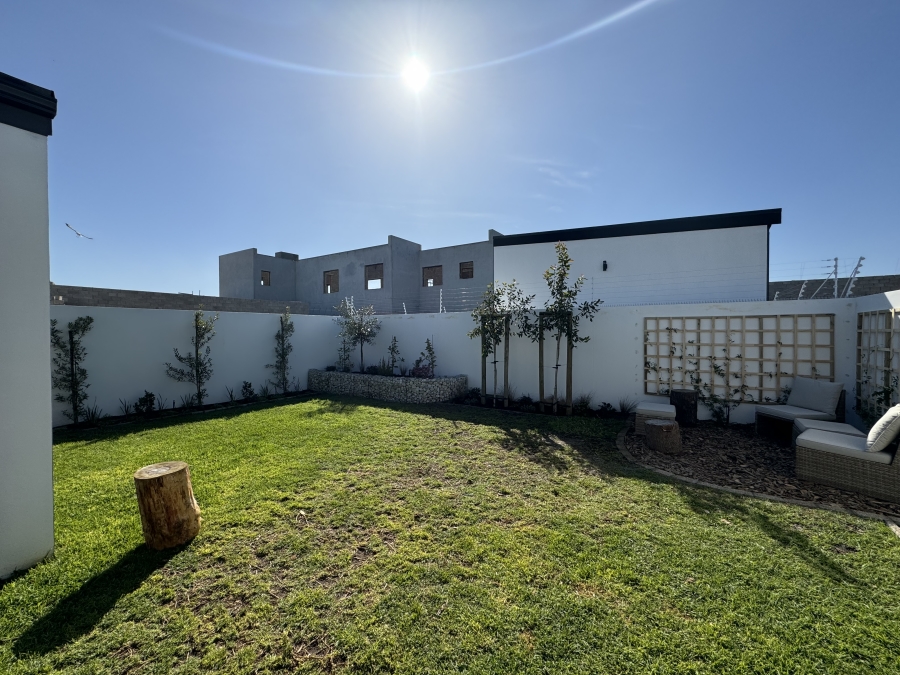 4 Bedroom Property for Sale in Sandown Western Cape